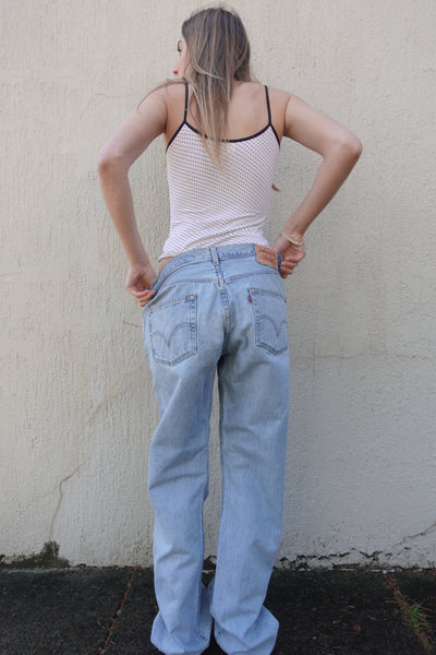 VINTAGE LEVIS 501 JEANS