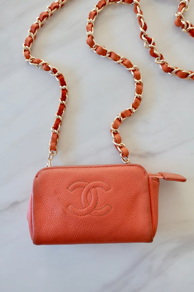 VINTAGE CHANEL MINI POUCH BAG