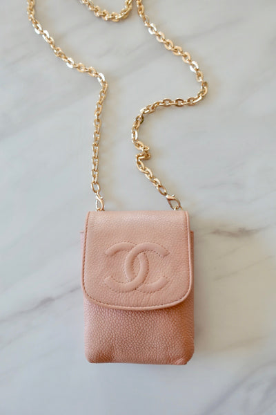 VINTAGE CHANEL POUCH BAG