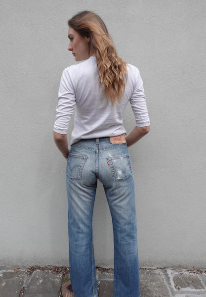 VINTAGE LEVIS 501 JEANS