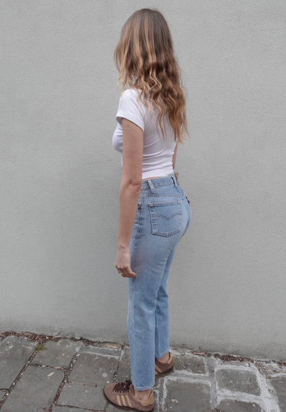 VINTAGE LEVIS 501 JEANS