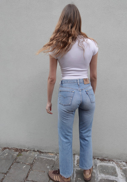 VINTAGE LEVIS 501 JEANS