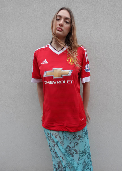 VINTAGE MANCHESTER UNITED SOCCER JERSEY