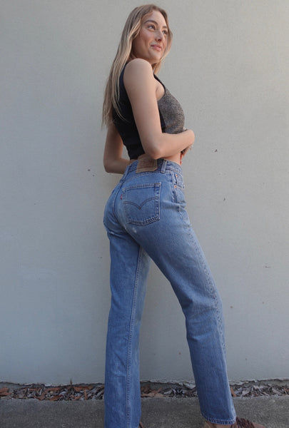 VINTAGE LEVIS 501 JEANS