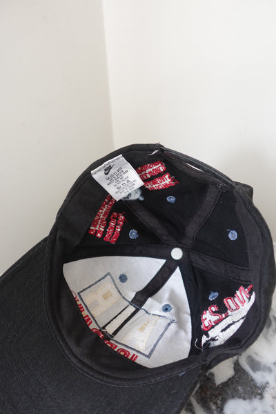 VINTAGE NIKE AIR CAP