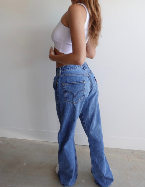 VINTAGE LEVIS 501 JEANS
