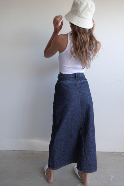 VINTAGE LEVIS SKIRT