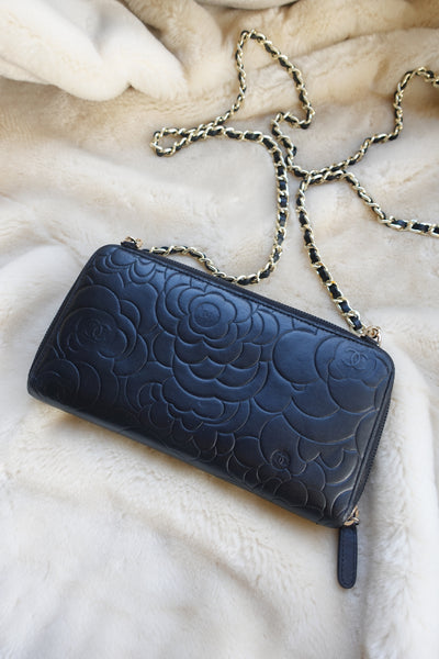 CHANEL CAMELLIA WALLET BAG