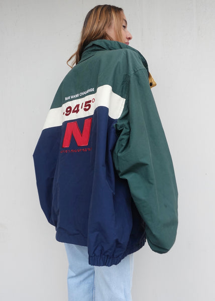 VINTAGE NAUTICA WINDBREAKER